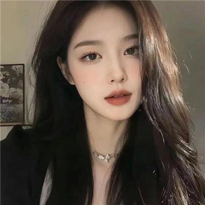 哈莉·奎茵第一季海报